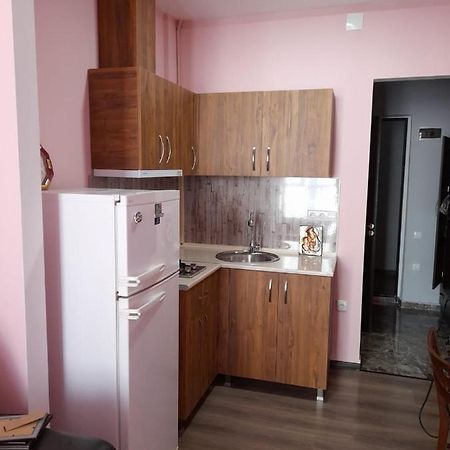 Katehouse Apartamento Batumi Exterior foto